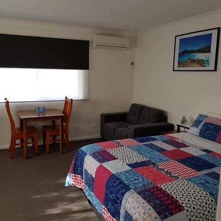 Albany Apartments Экстерьер фото