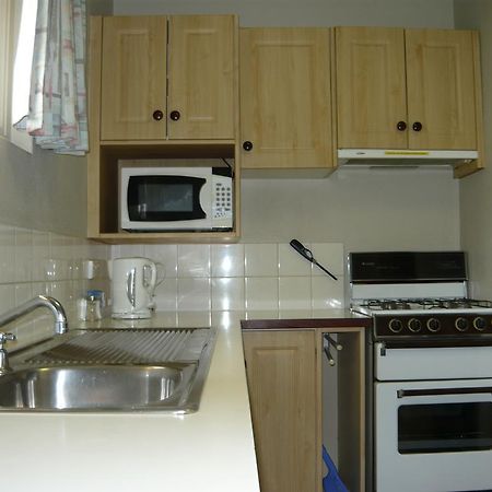 Albany Apartments Экстерьер фото